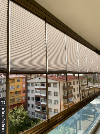 PLSM OLİMPOS PLİCELL CAM BALKON PERDESİ - 2