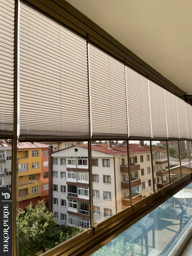 PLSM OLİMPOS PLİCELL CAM BALKON PERDESİ - 2